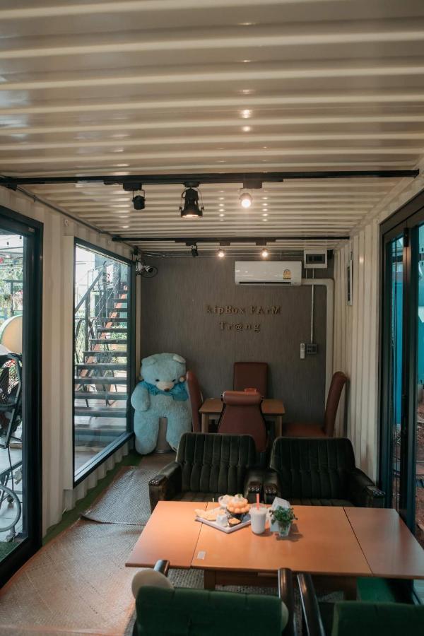 Kipbox Hotel Trang Exteriér fotografie