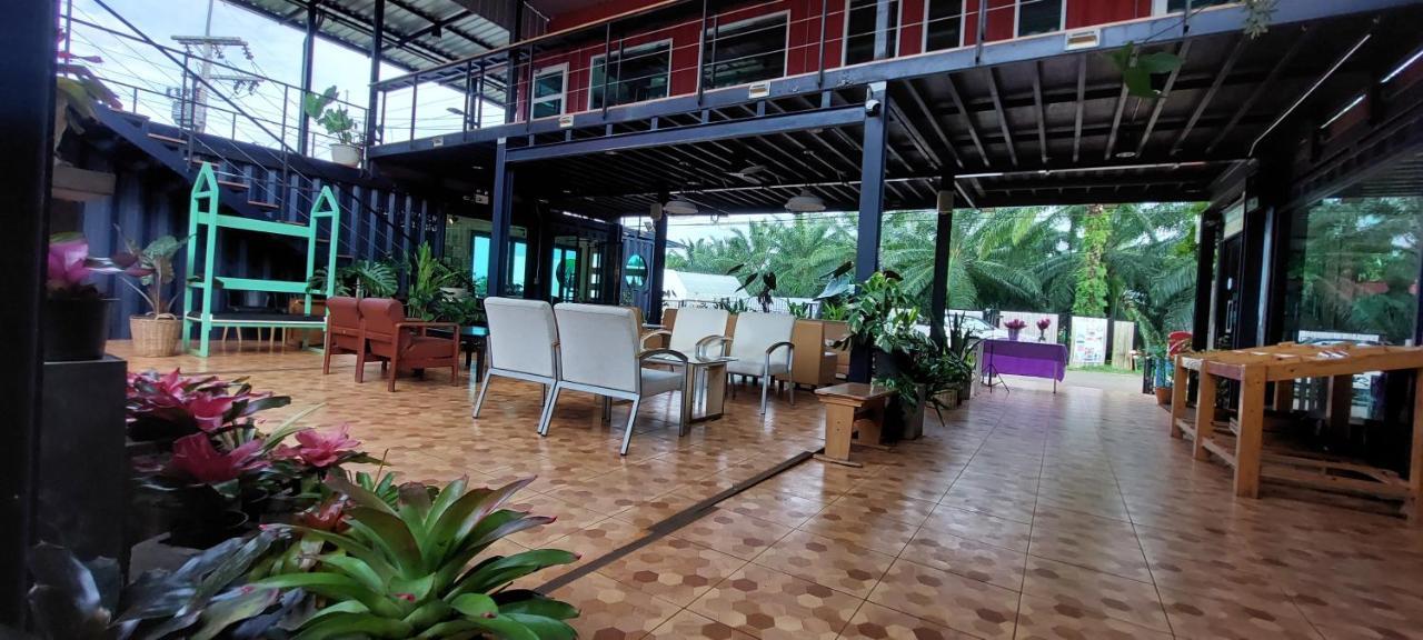 Kipbox Hotel Trang Exteriér fotografie